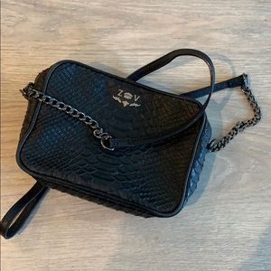 Zadig & Voltaire Crossover